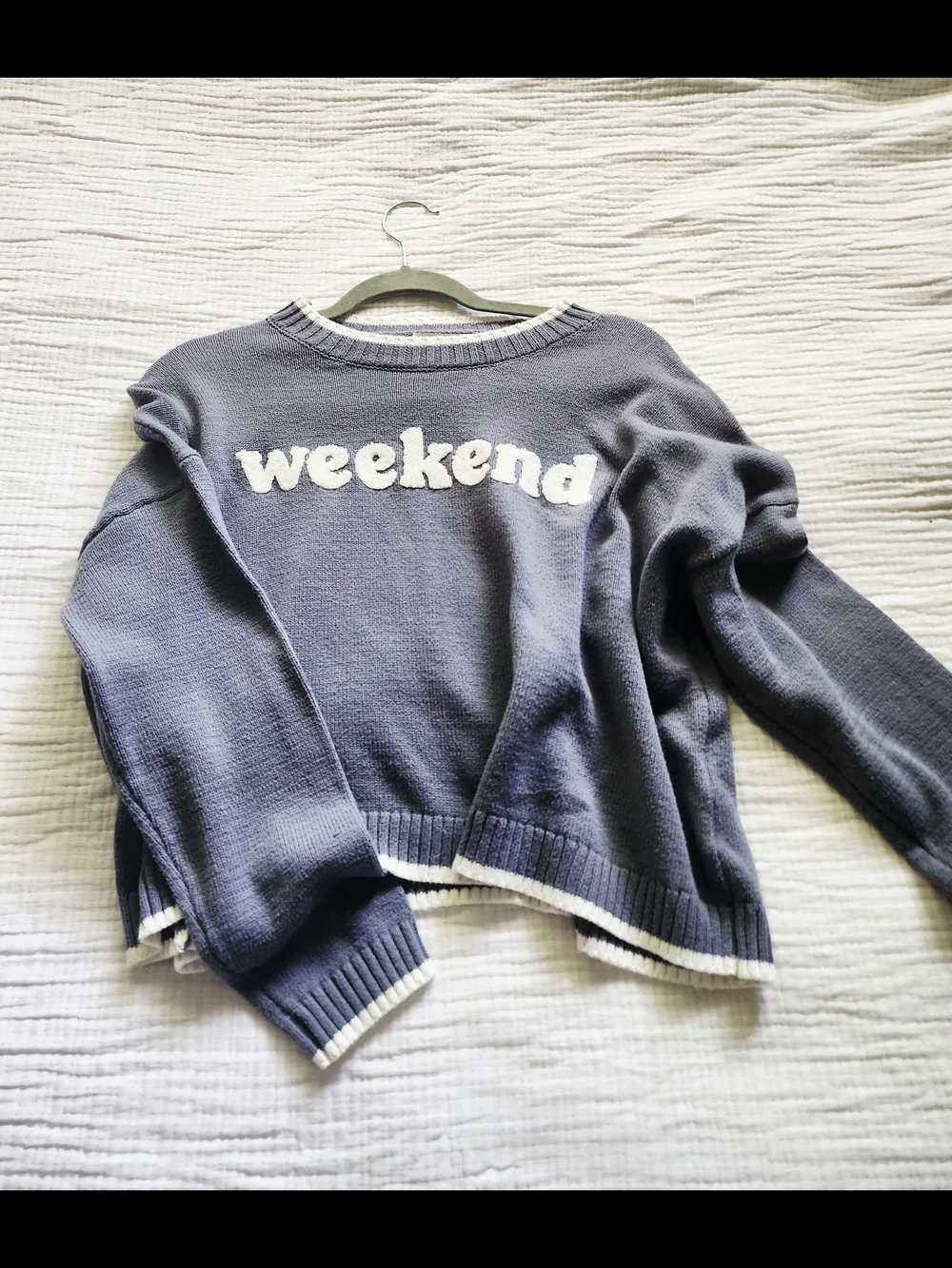 Cropped Sweater - Periwinkle "Weekend" Graphic Crewneck - Picture 2 of 5